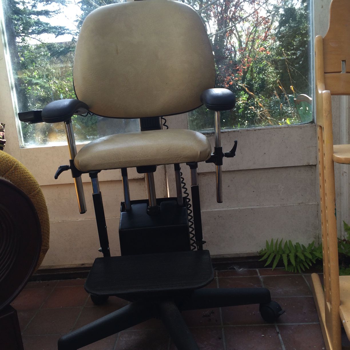 Fenland Furniture chair
